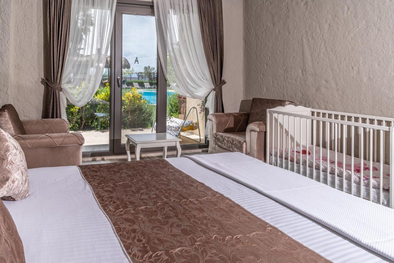 Assos Alis Farm Boutique Hotel & Spa ภายนอก รูปภาพ